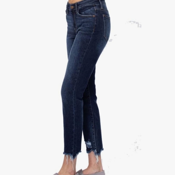Judy Blue Mid Rise Slim Fit - Picture 2 of 8